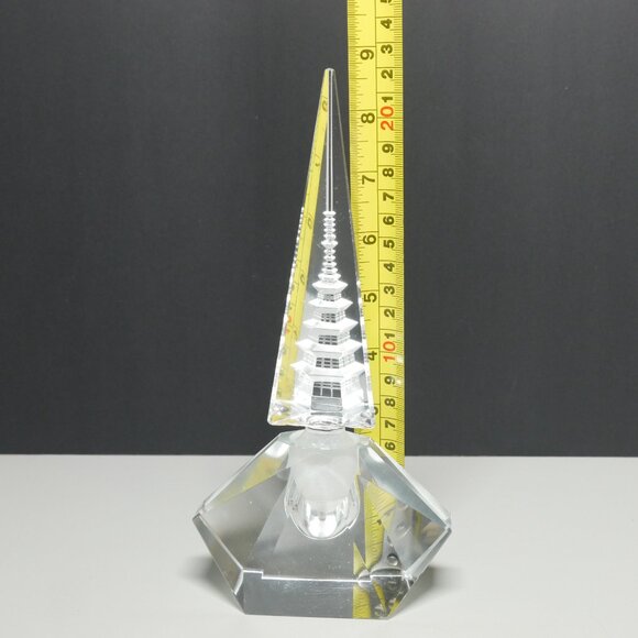 8 3/4 Inch Hoya 3D Pagoda Stopper Crystal Scent Bottle Vintage Japan PLEASE READ - Picture 2 of 7
